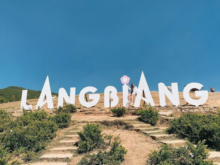 Núi Langbiang 